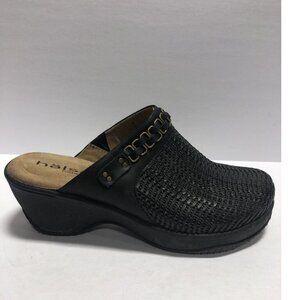 Halsa Footwear Women’s Chloe Clogs Dark Brown, Size 10M